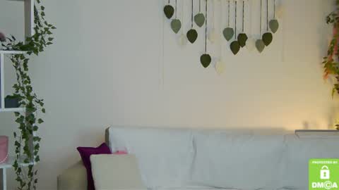 Snapshot of rachel__lips chatting on 06.20.26 rachel__lips online show from 06.20.26