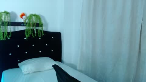 Valentina  online show from 06.04.26