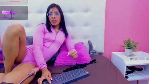 Rachel Donnelly online show from 09.09.25