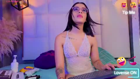 Rachel Donnelly online show from 06.22.26