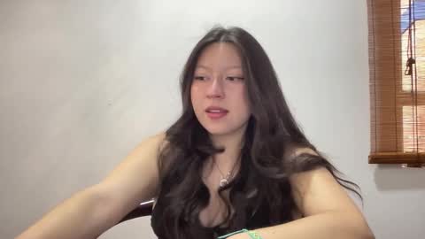 Snapshot of rachel_james__ chatting on 11.16.25 rachel james online show from 11.16.25