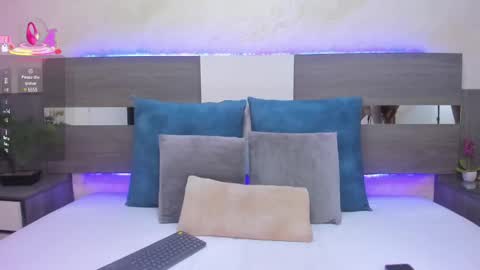 Snapshot of rachel_kole chatting on 03.12.25 Rachel online show from 03.12.25