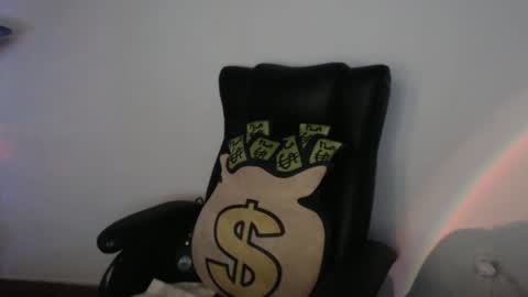    online show from 11.15.25