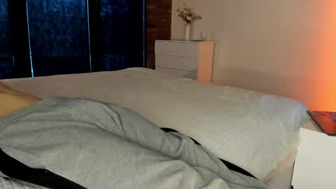 Snapshot of rachel_rey chatting on 11.20.25 Sherryl online show from 11.20.25