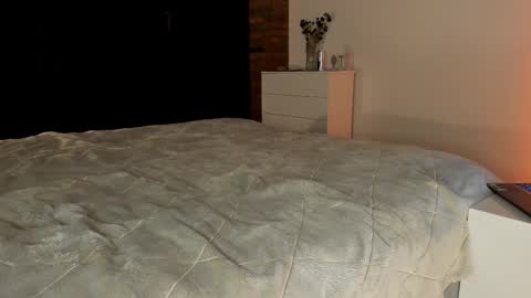 Snapshot of rachel_rey chatting on 03.23.26 Sherryl online show from 03.23.26