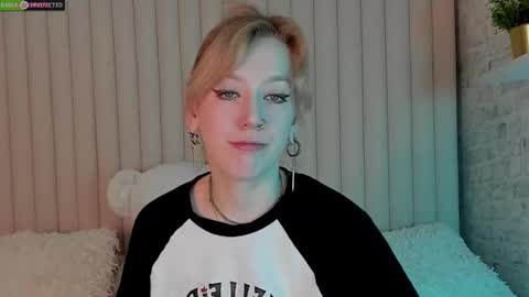 RachelCart online show from 11.25.25