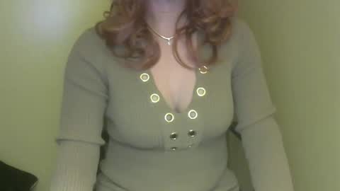 RachelCrossXO online show from 03.28.26