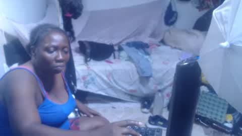 Snapshot of rachelexoticgirl chatting on 01.21.25 rachelexoticgirl online show from 01.21.25
