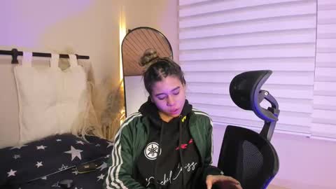 Rachell online show from 11.08.25