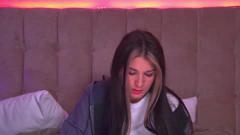 RachellSimpson online show from 01.28.25