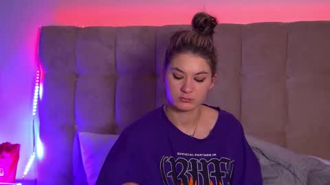 RachellSimpson online show from 03.05.25