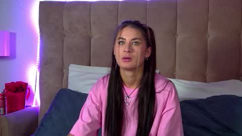 RachellSimpson online show from 10.10.25