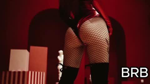  Miko Pleasee help me get 100 likes online show from 12.13.24