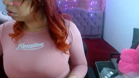 Snapshot of racy_angel chatting on 11.16.25 Racy Angel online show from 11.16.25