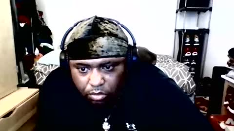 Snapshot of radiantapplebottom chatting on 04.04.26 radiantapplebottom online show from 04.04.26