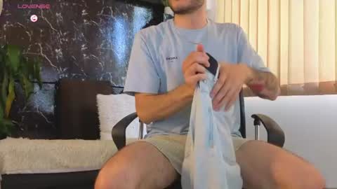 R A F A E L online show from 07.18.26