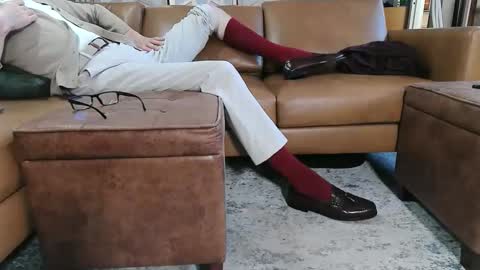 Snapshot of raffertynow chatting on 02.08.26 DressSock Shoe online show from 02.08.26