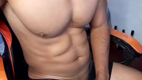 Snapshot of ragnar586 chatting on 01.22.25 Ragnar69 online show from 01.22.25