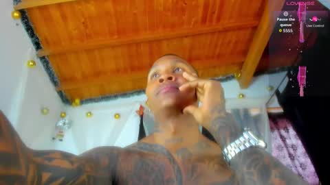 Snapshot of ragnarhot24 chatting on 02.01.26 Andres H online show from 02.01.26