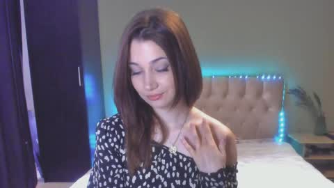 Sofie online show from 05.13.26