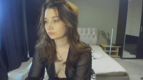 Sofie online show from 05.25.26