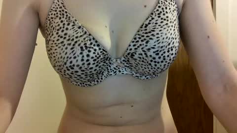 rahel_barbara online show from 02.28.25