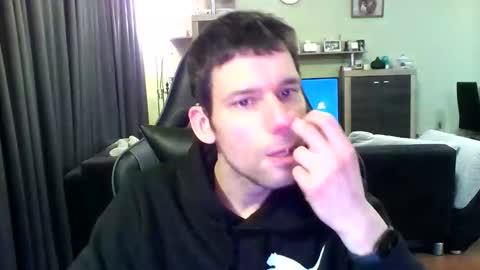 Snapshot of raimondo32 chatting on 02.02.26 Raimondo te Paste online show from 02.02.26