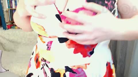 Snapshot of rainbowladyy chatting on 11.28.25 rainbowladyy online show from 11.28.25