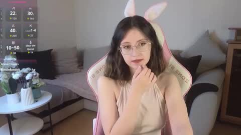 Snapshot of rainybella chatting on 10.29.25 rainybella online show from 10.29.25