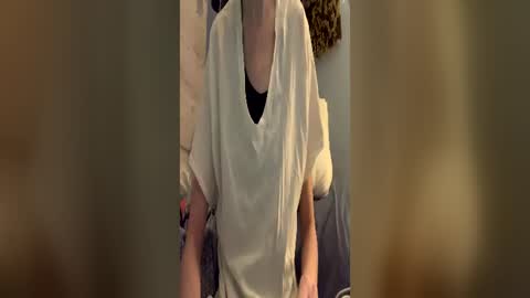 RainyDayEm online show from 06.23.26