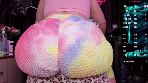 Snapshot of raissa_sky26 chatting on 01.17.25 Laura online show from 01.17.25