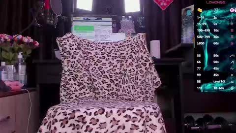 Snapshot of raissa_sky26 chatting on 09.15.25 Laura online show from 09.15.25