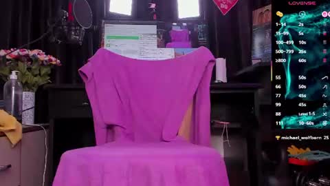 Laura online show from 08.06.26