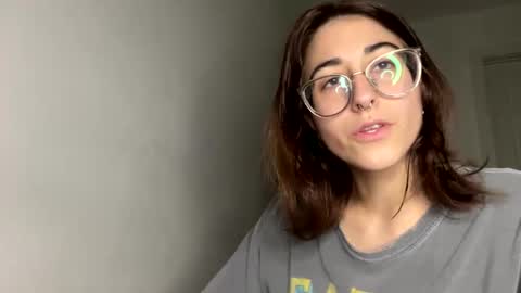 Snapshot of raiyvyn chatting on 12.06.24 Ray Ray online show from 12.06.24