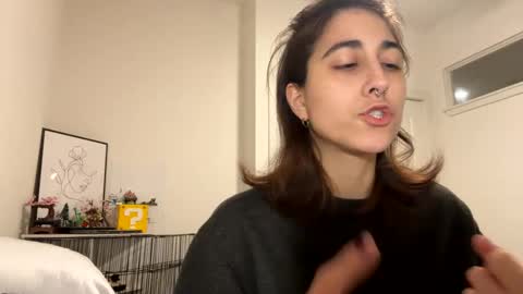 Snapshot of raiyvyn chatting on 12.24.24 Ray Ray online show from 12.24.24