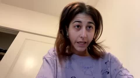 Snapshot of raiyvyn chatting on 01.22.25 Ray Ray online show from 01.22.25