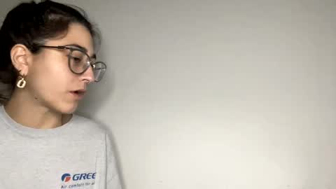 Snapshot of raiyvyn chatting on 01.29.25 Ray Ray online show from 01.29.25