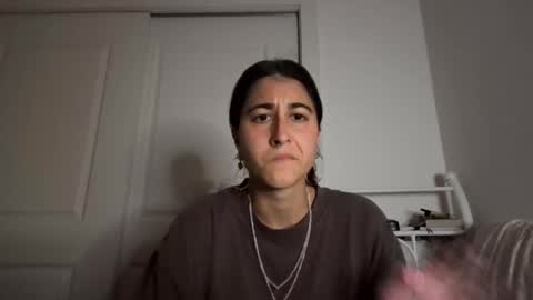 Snapshot of raiyvyn chatting on 09.25.25 Ray Ray online show from 09.25.25