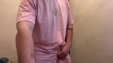 Snapshot of ralve31 chatting on 11.07.25 C2C Spanish 27 online show from 11.07.25