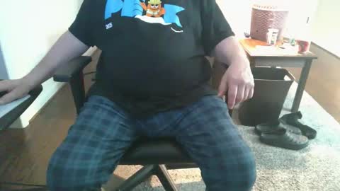 Snapshot of ram4u123 chatting on 12.21.25 Ram online show from 12.21.25