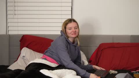 Snapshot of ramichick chatting on 01.14.25 Rami online show from 01.14.25