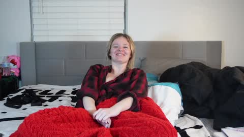 Snapshot of ramichick chatting on 01.31.25 Rami online show from 01.31.25