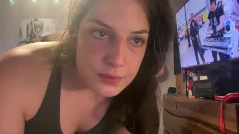 Snapshot of ramonaquinn chatting on 04.13.26 RAMONA Q online show from 04.13.26