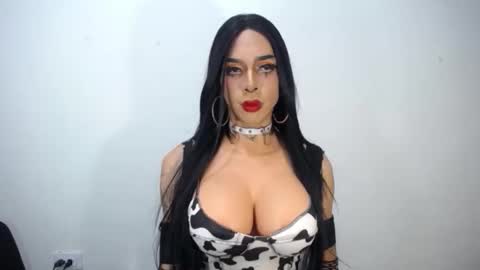 RamonaSmit online show from 10.25.25