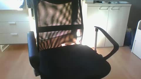ramonjoosse2001 online show from 04.30.26