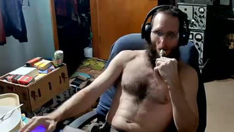 Snapshot of randalltotazz chatting on 10.01.25 Randall online show from 10.01.25