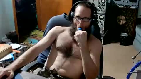 Snapshot of randalltotazz chatting on 10.16.25 Randall online show from 10.16.25