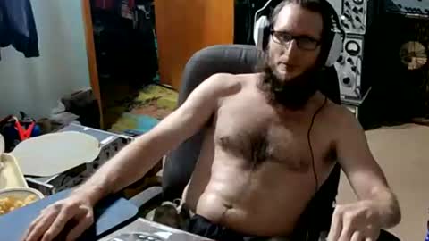 Snapshot of randalltotazz chatting on 10.20.25 Randall online show from 10.20.25