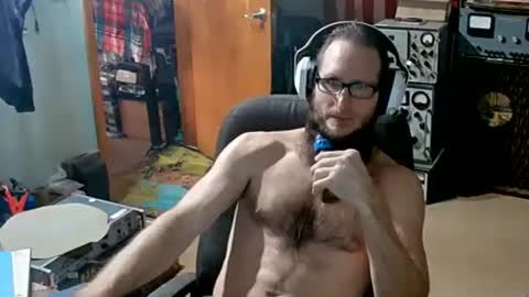 Snapshot of randalltotazz chatting on 10.21.25 Randall online show from 10.21.25