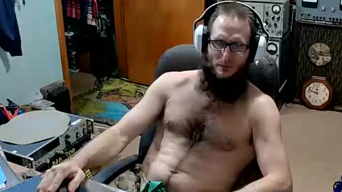 Snapshot of randalltotazz chatting on 10.23.25 Randall online show from 10.23.25